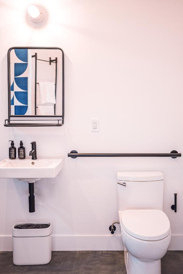 Funboard Room Includes King Bed And Mini Kitchenette Stinson Beach Exteriér fotografie